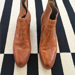 Women's Tan Leather Ankle Boots